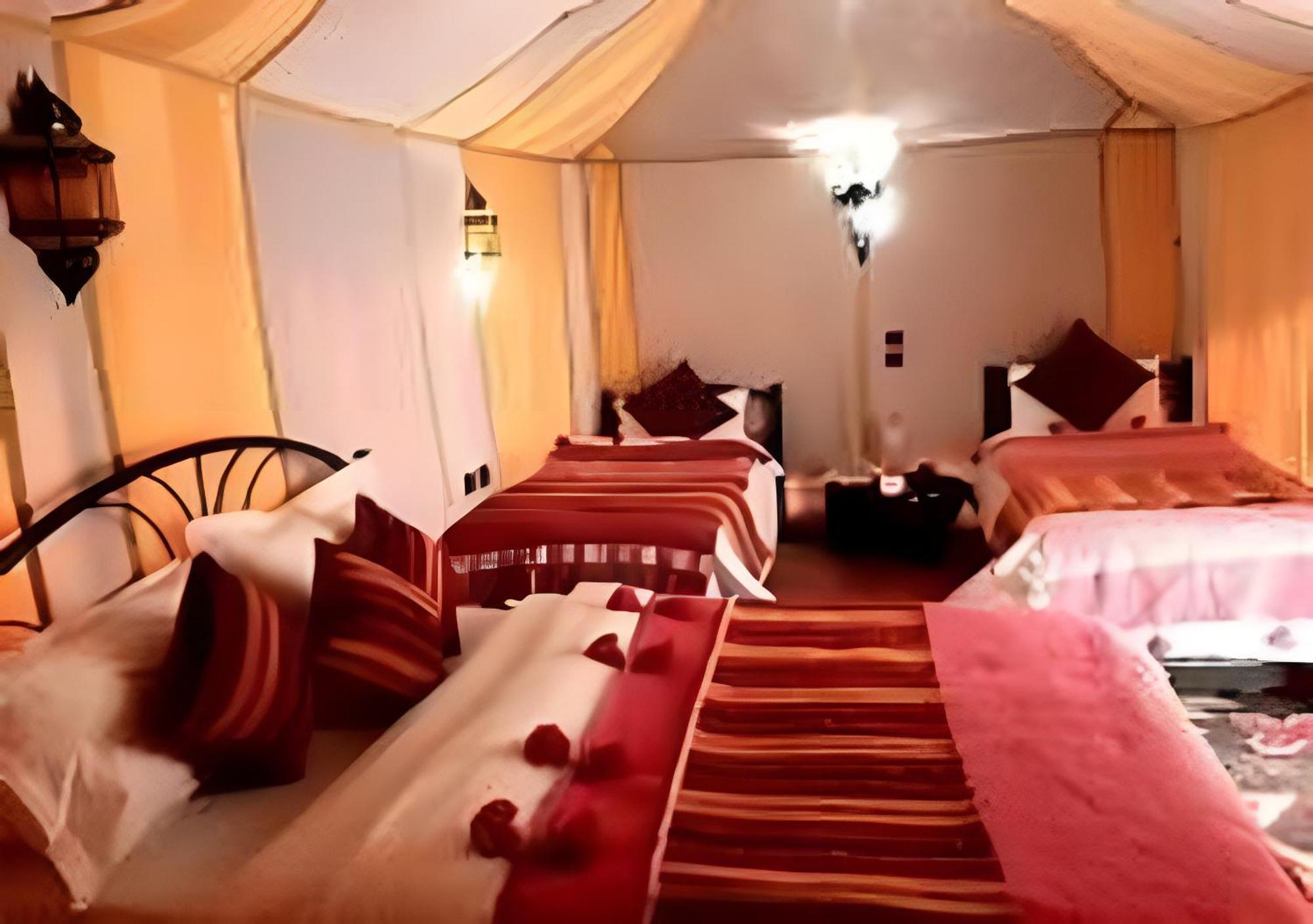 Merzouga Luxurious Tented Екстериор снимка